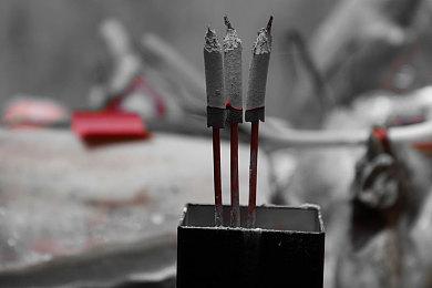 LOL设计师解释取消免费宝箱原因：没人花钱买皮肤了